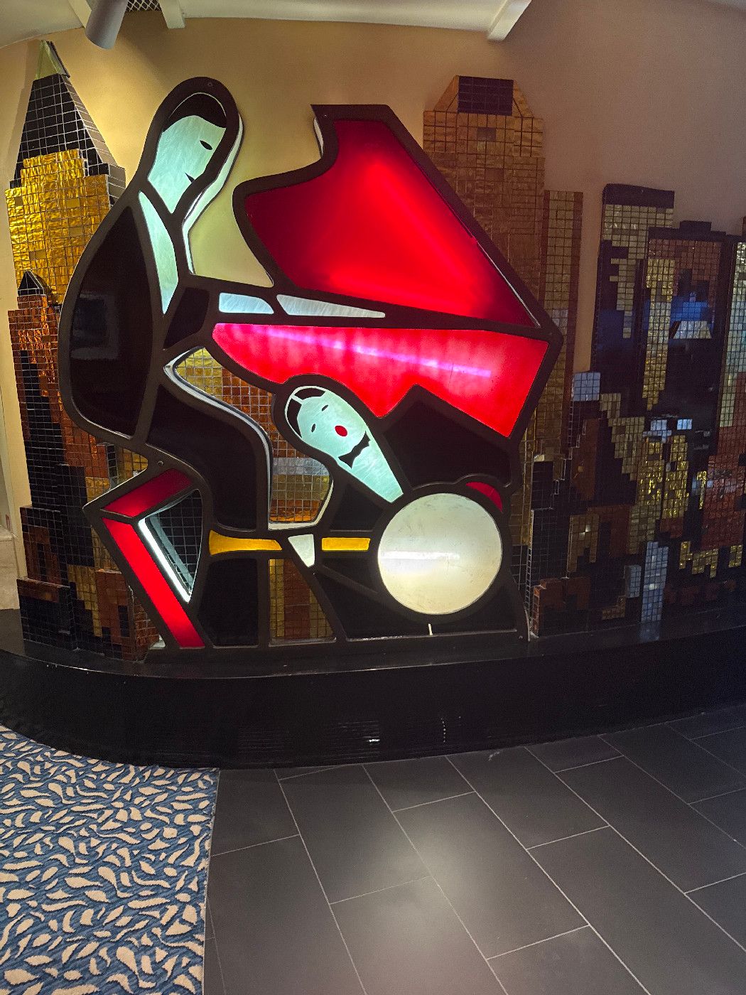 Viking Crown Lounge - Voyager of the Seas