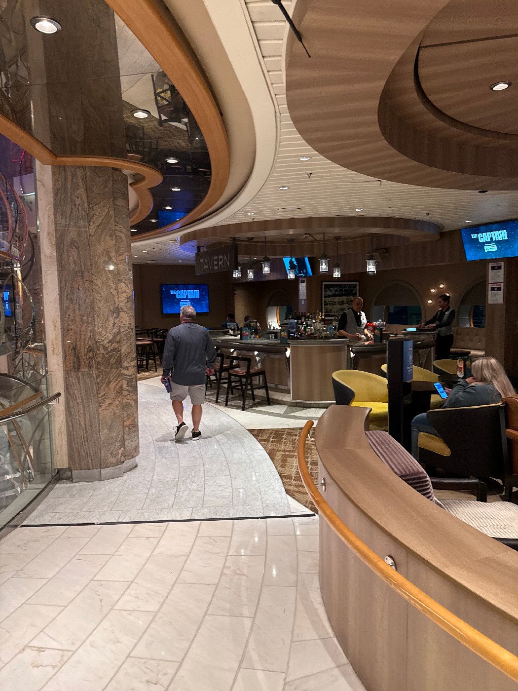 The Tavern - Voyager of the Seas