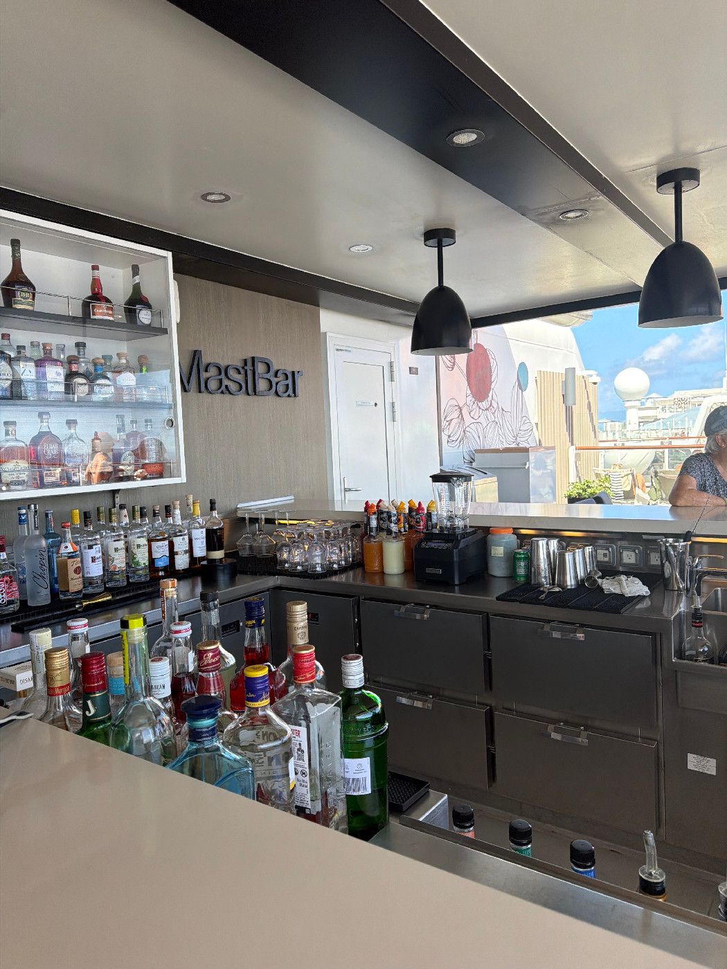 Mast Bar - Celebrity Beyond