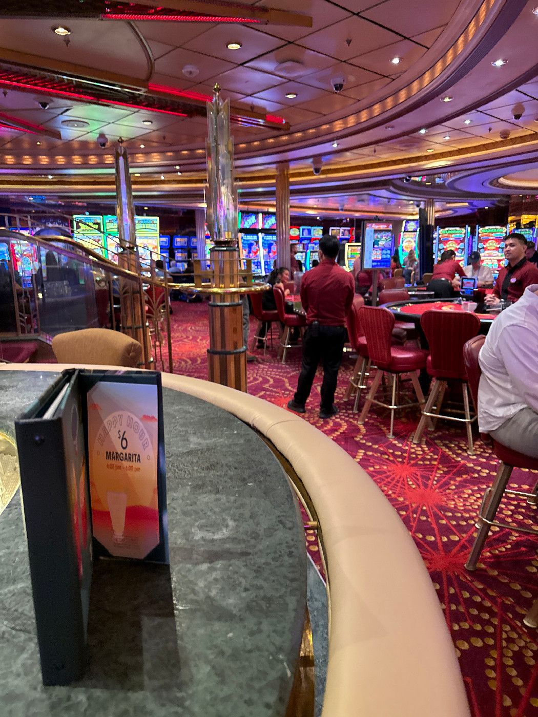 Casino Bar - Voyager of the Seas
