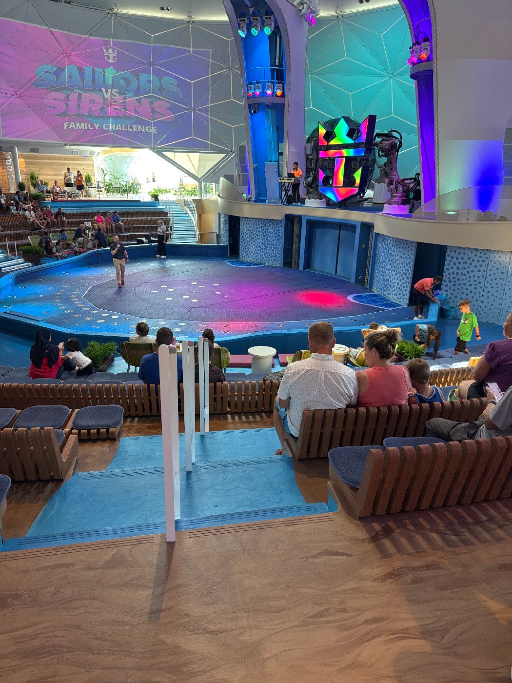 AquaTheater - Star of the Seas