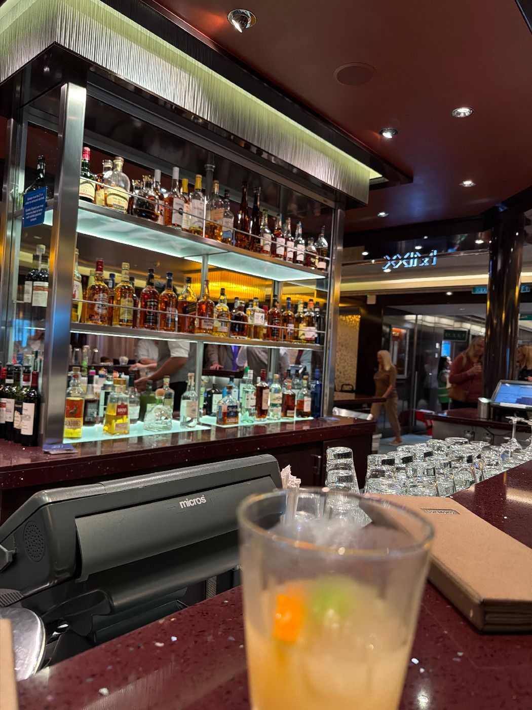 Mixx Bar - Norwegian Breakaway
