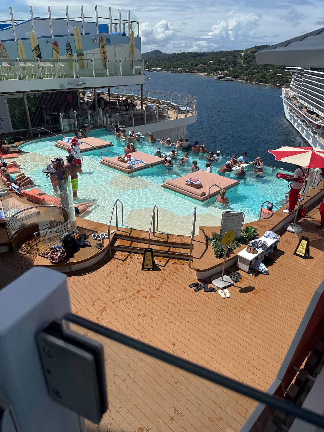 The Hideaway - Star of the Seas