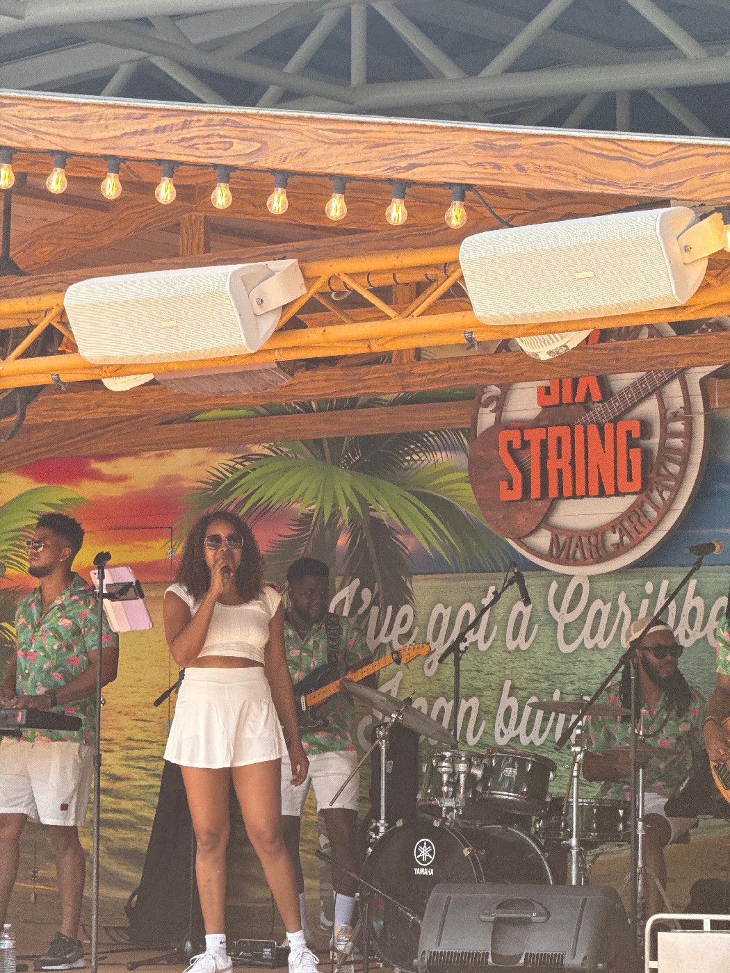 Six String Stage - Margaritaville Islander