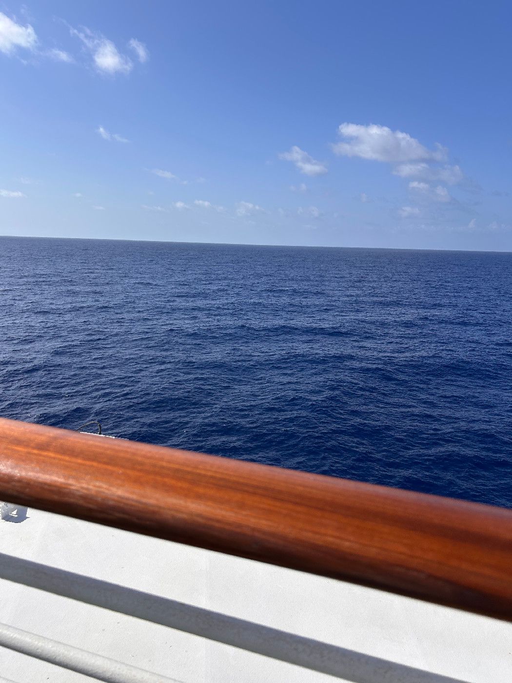 Outdoor Deck - Mariner of the Seas