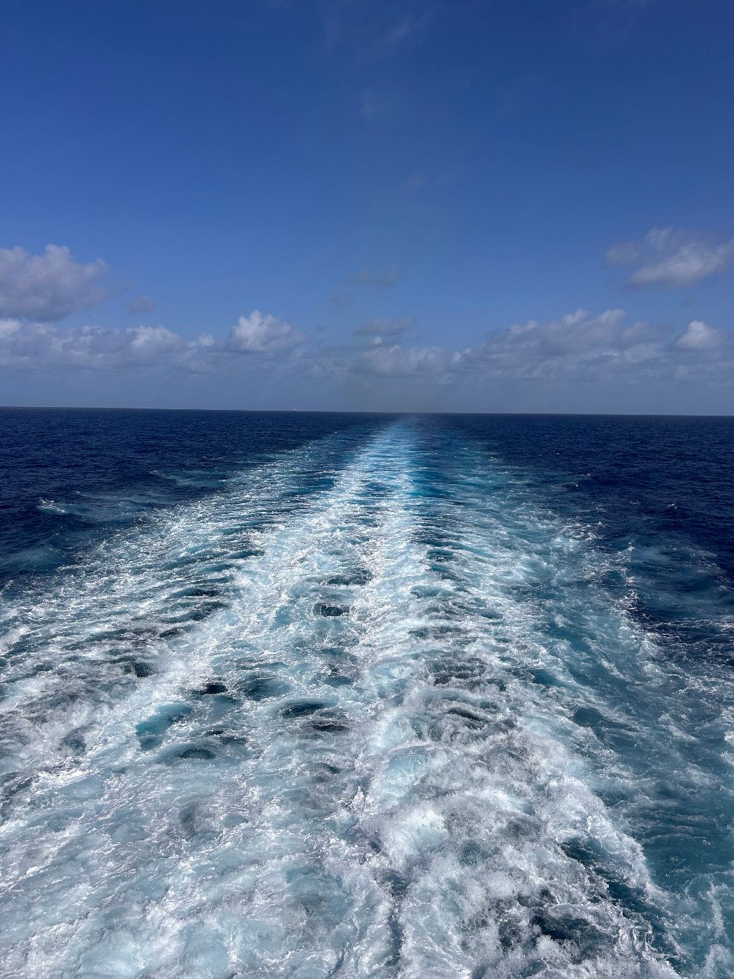Outdoor Deck - Mariner of the Seas