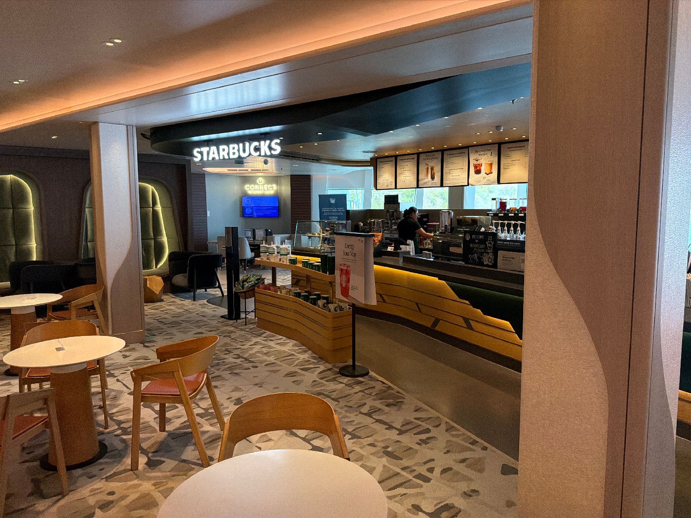 Starbucks - Norwegian Prima