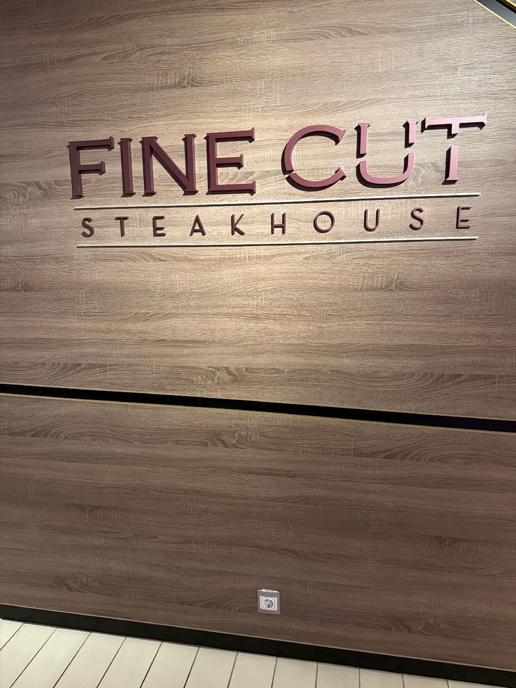 Fine Cut Steakhouse - Celebrity Beyond
