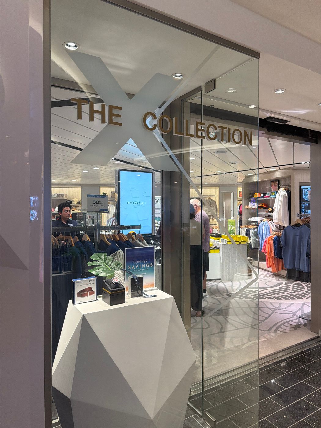 The Celebrity Shops - Celebrity Beyond