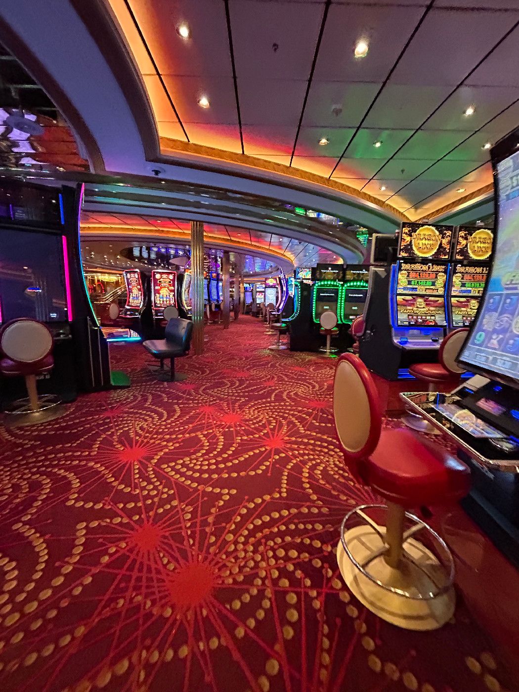 Casino Royale - Mariner of the Seas