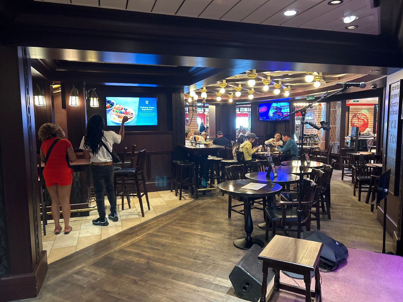 Harp & Horn Pub - Quantum of the Seas