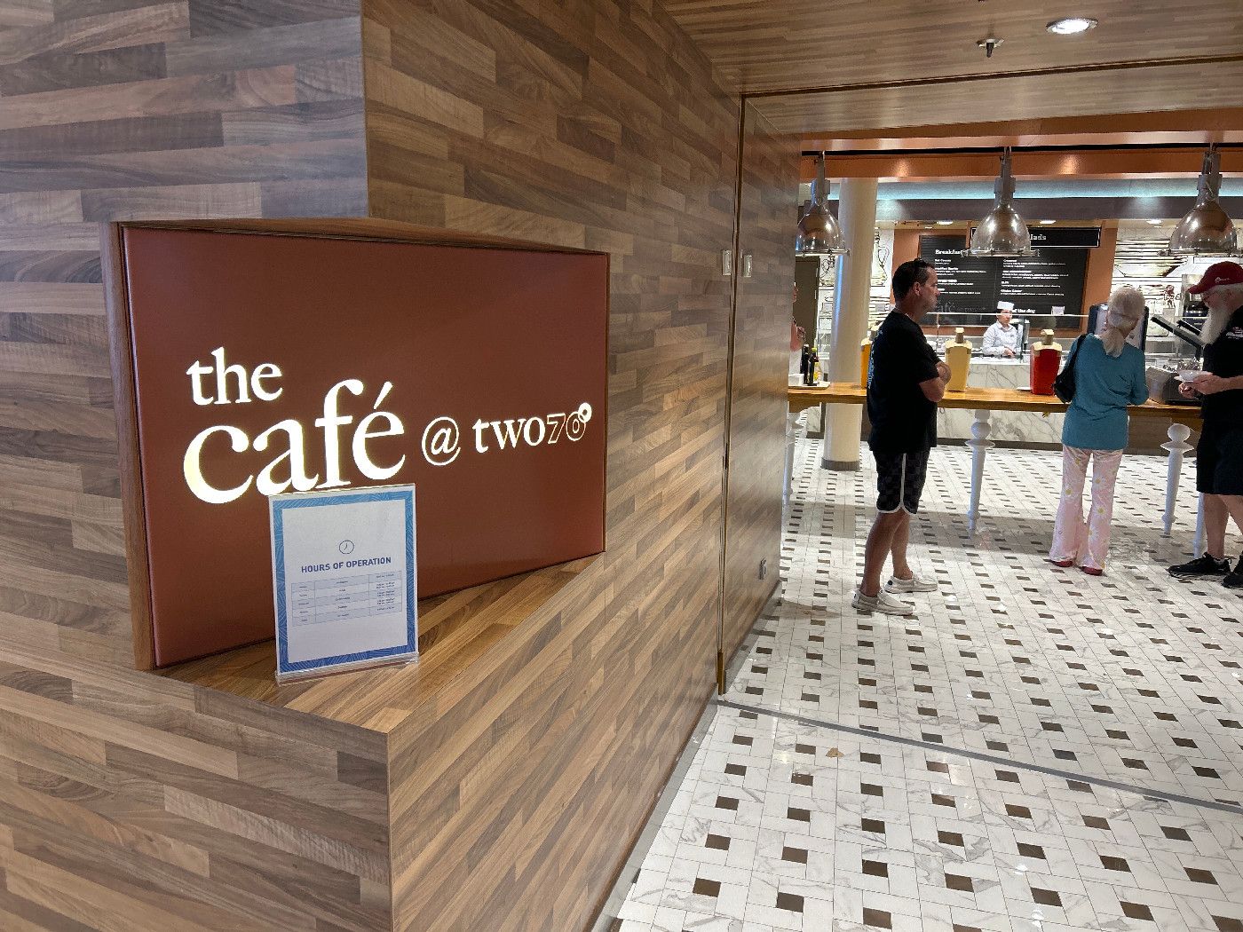 The Cafe @ Two70 - Quantum of the Seas