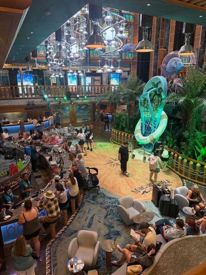 Atrium - Margaritaville Islander