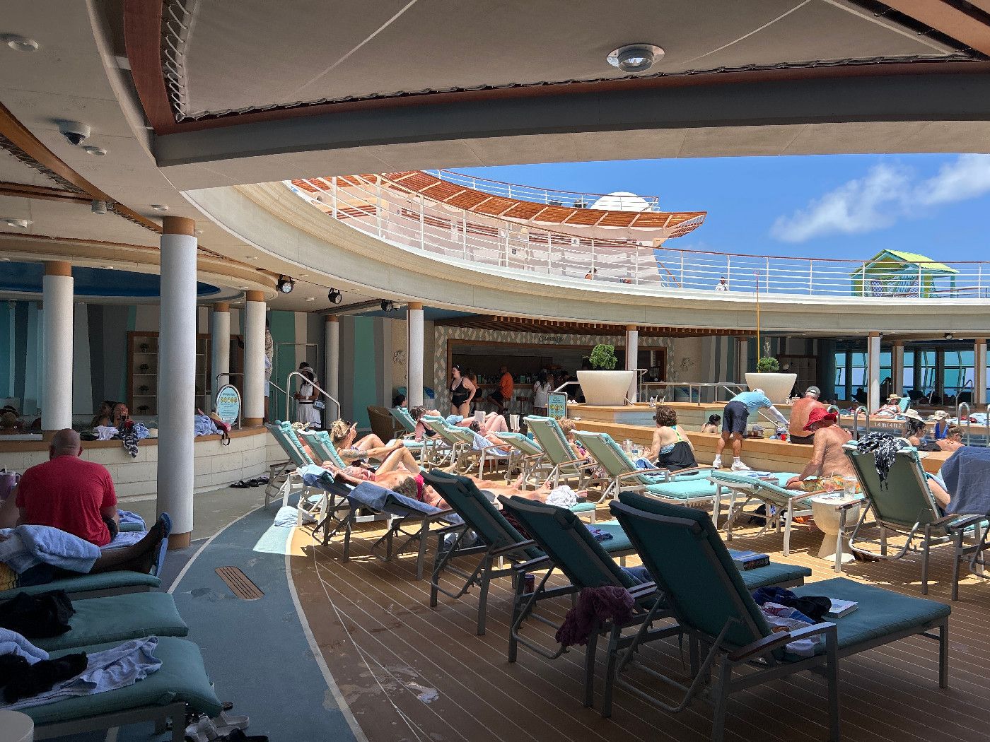 Solarium - Mariner of the Seas