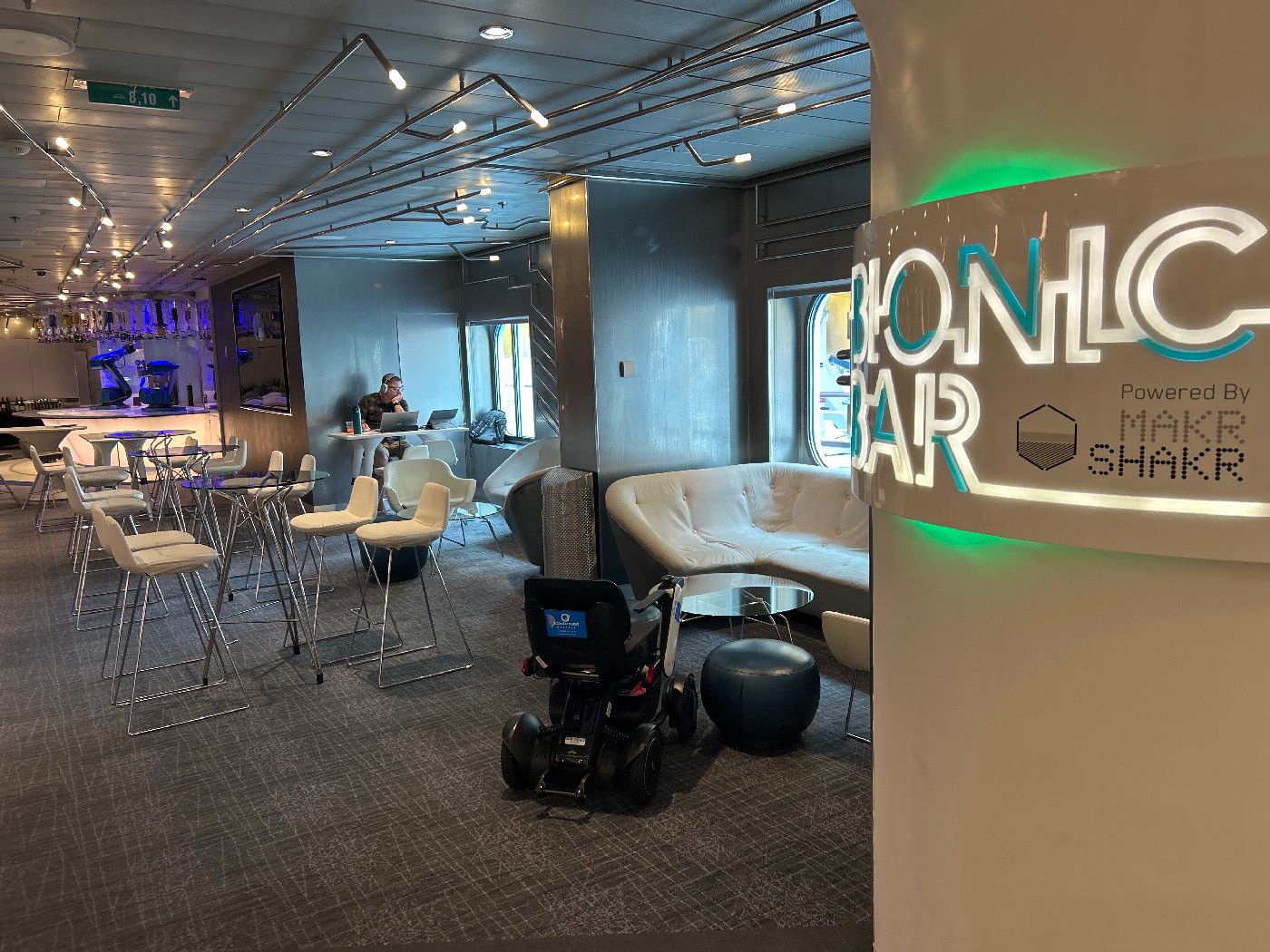Bionic Bar - Quantum of the Seas