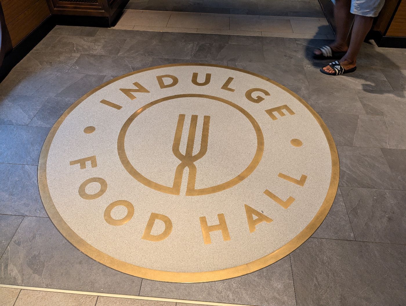 Indulge Food Hall - Norwegian Aqua
