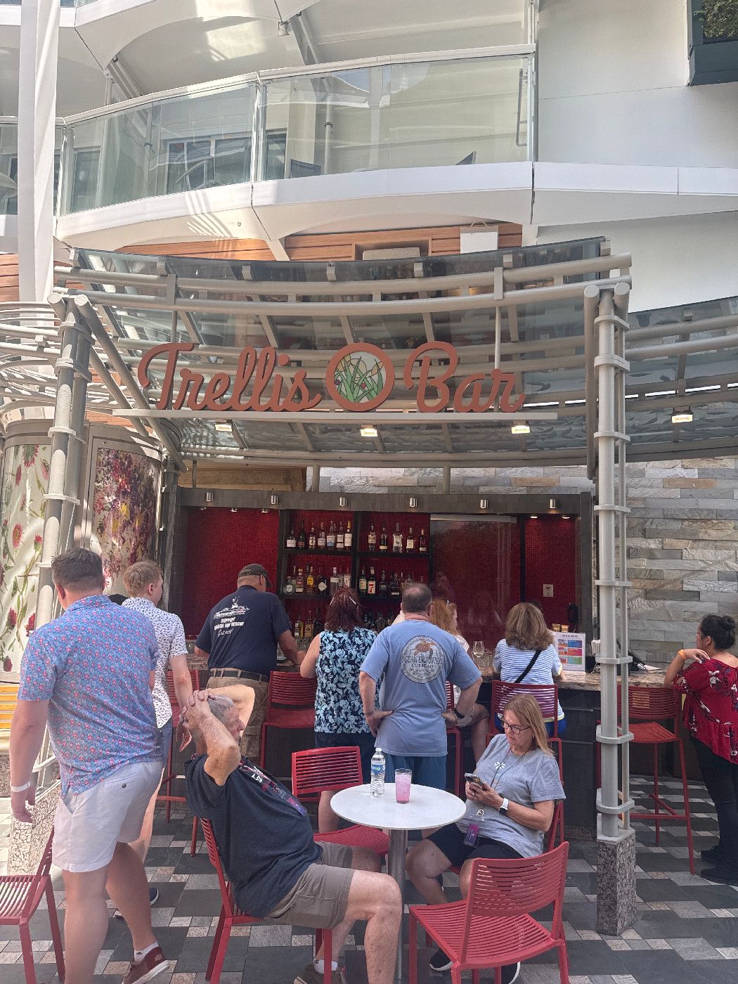 Trellis Bar - Symphony of the Seas