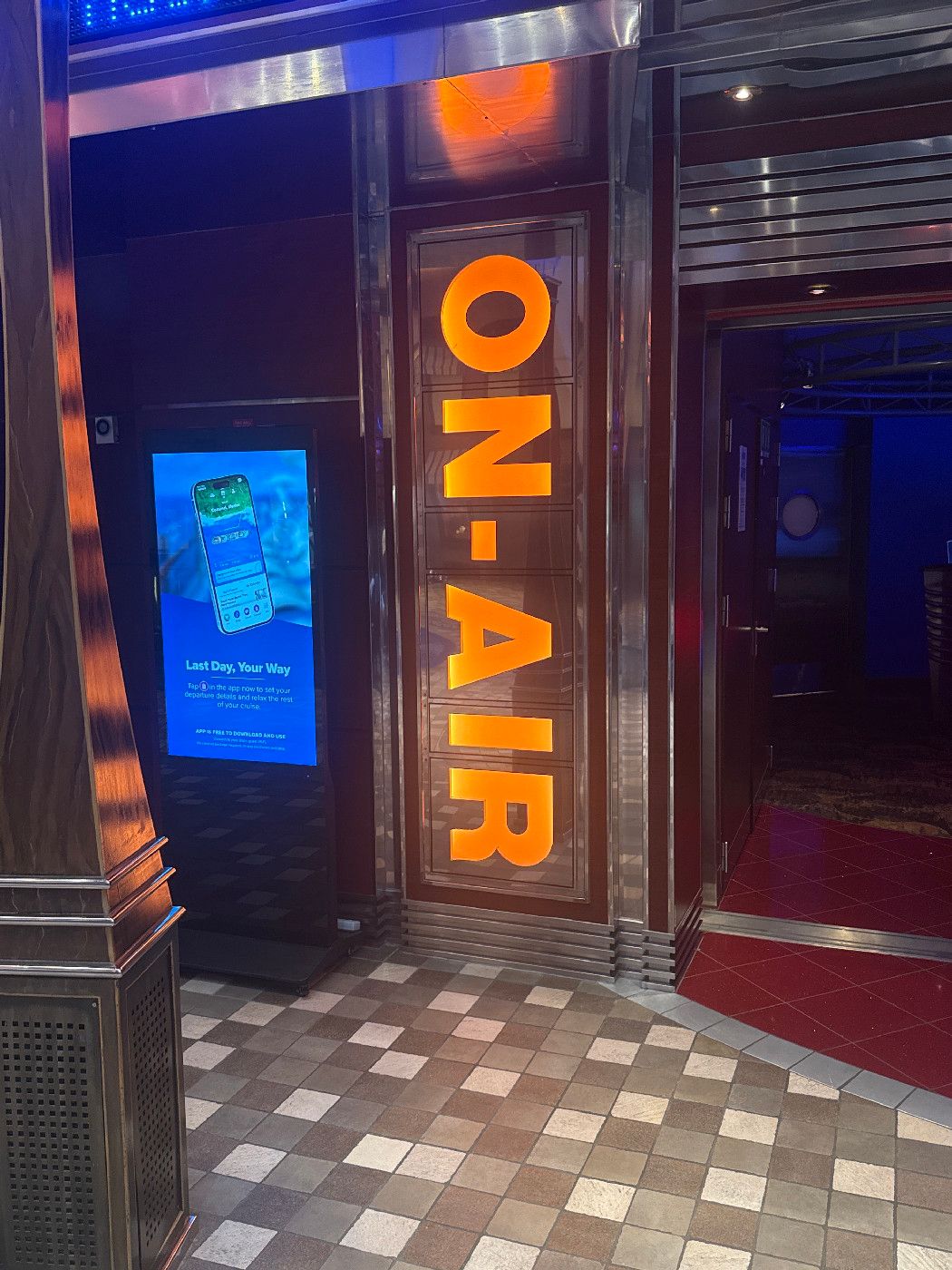 On Air Club - Allure of the Seas
