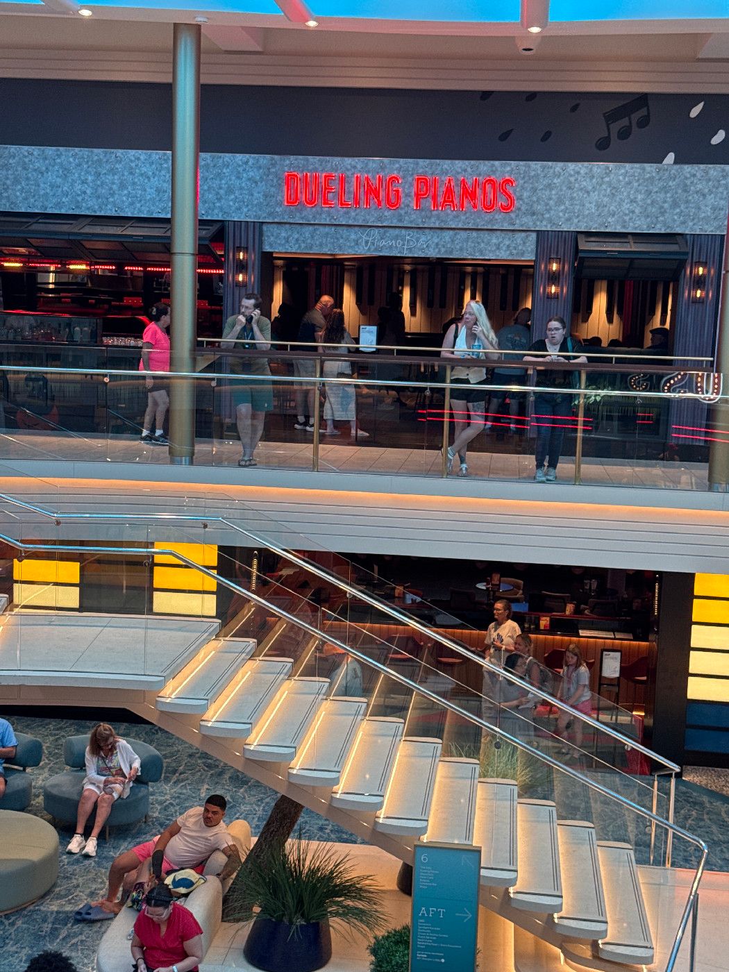 Dueling Pianos - Star of the Seas