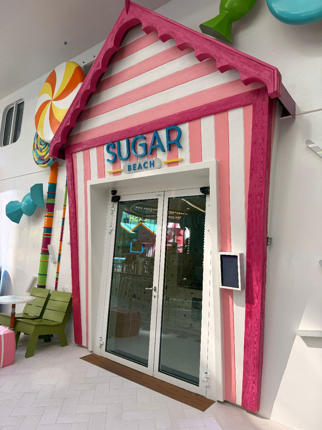 Sugar Beach - Icon of the Seas