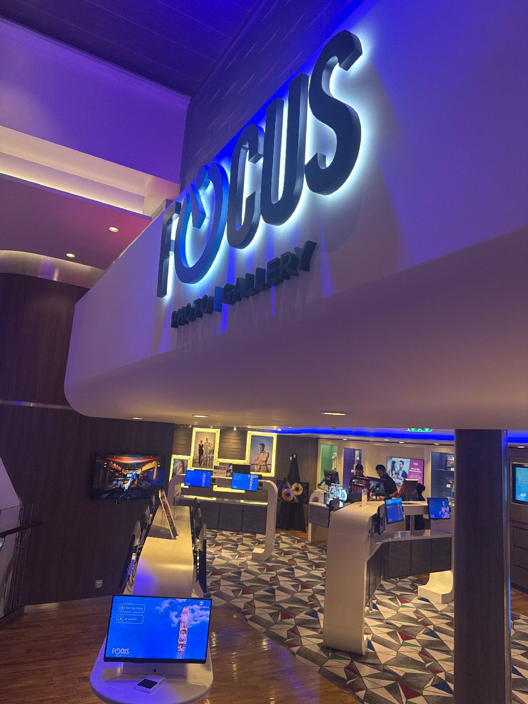 Focus - Symphony of the Seas