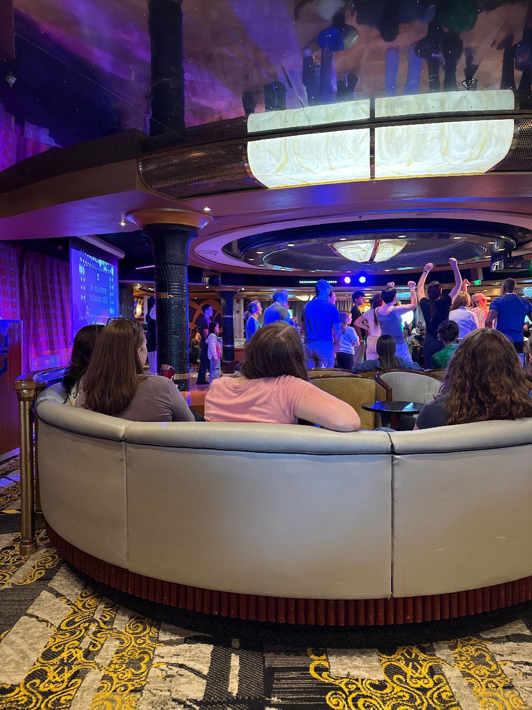 Star Lounge - Voyager of the Seas