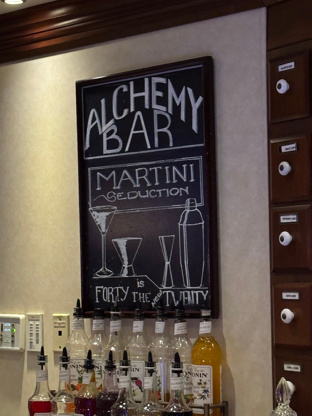Alchemy Bar - Carnival Dream