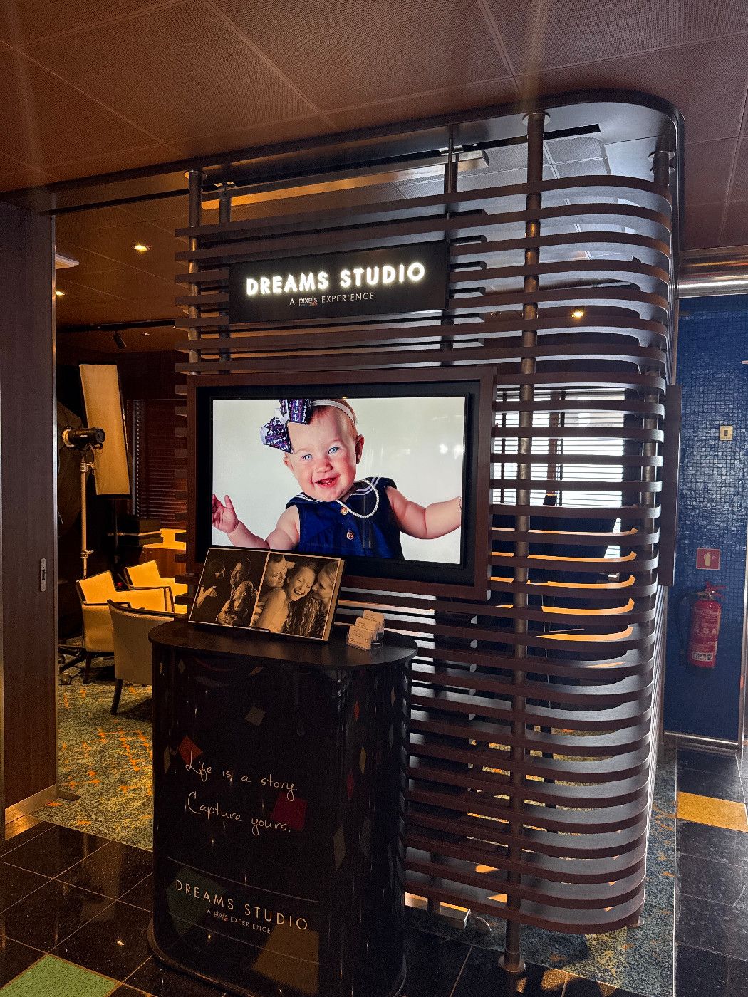 Dreams Studio - Carnival Glory