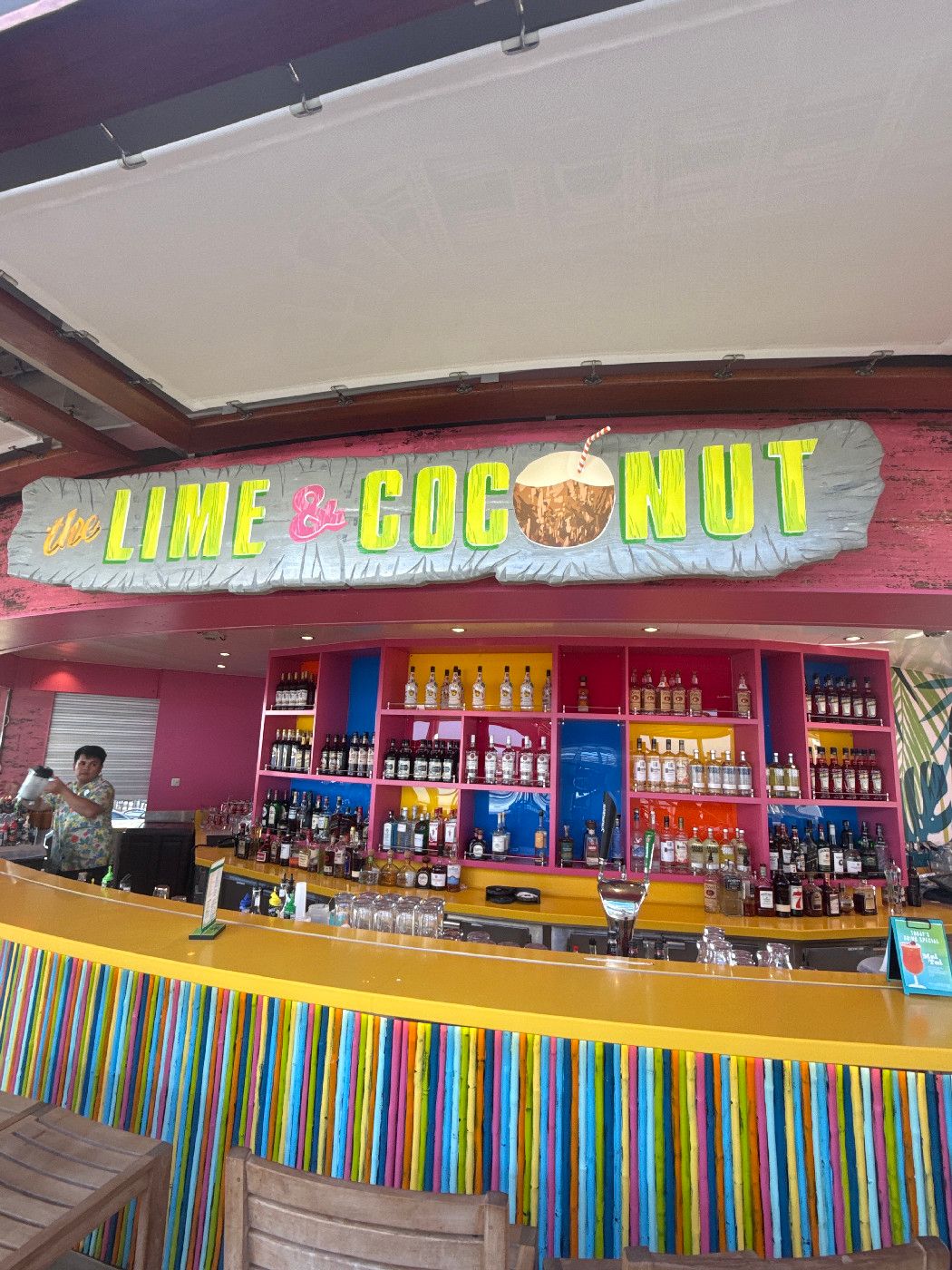The Lime And Coconut - Allure of the Seas