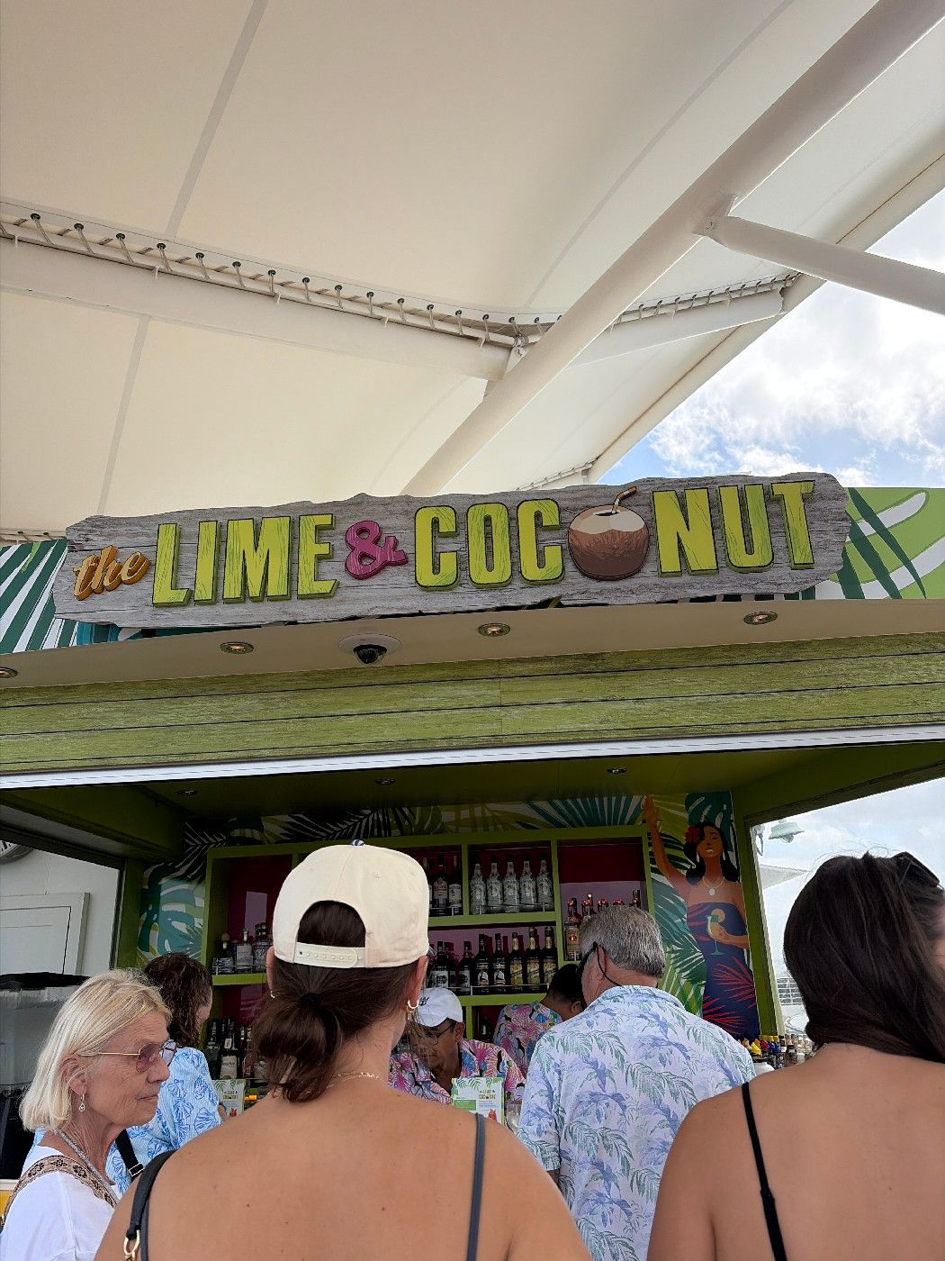 The Lime And Coconut - Harmony of the Seas