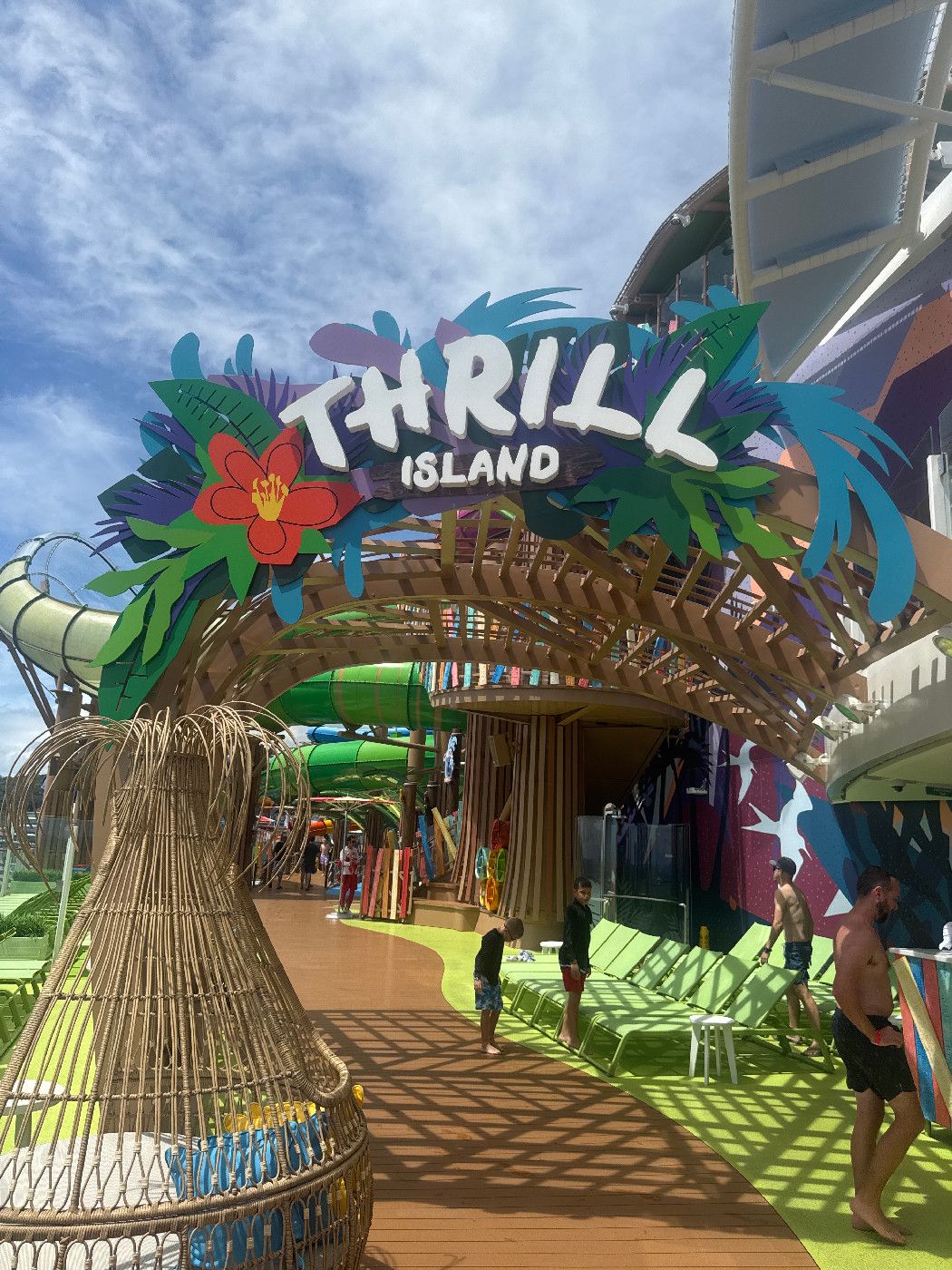 Thrill Island - Star of the Seas