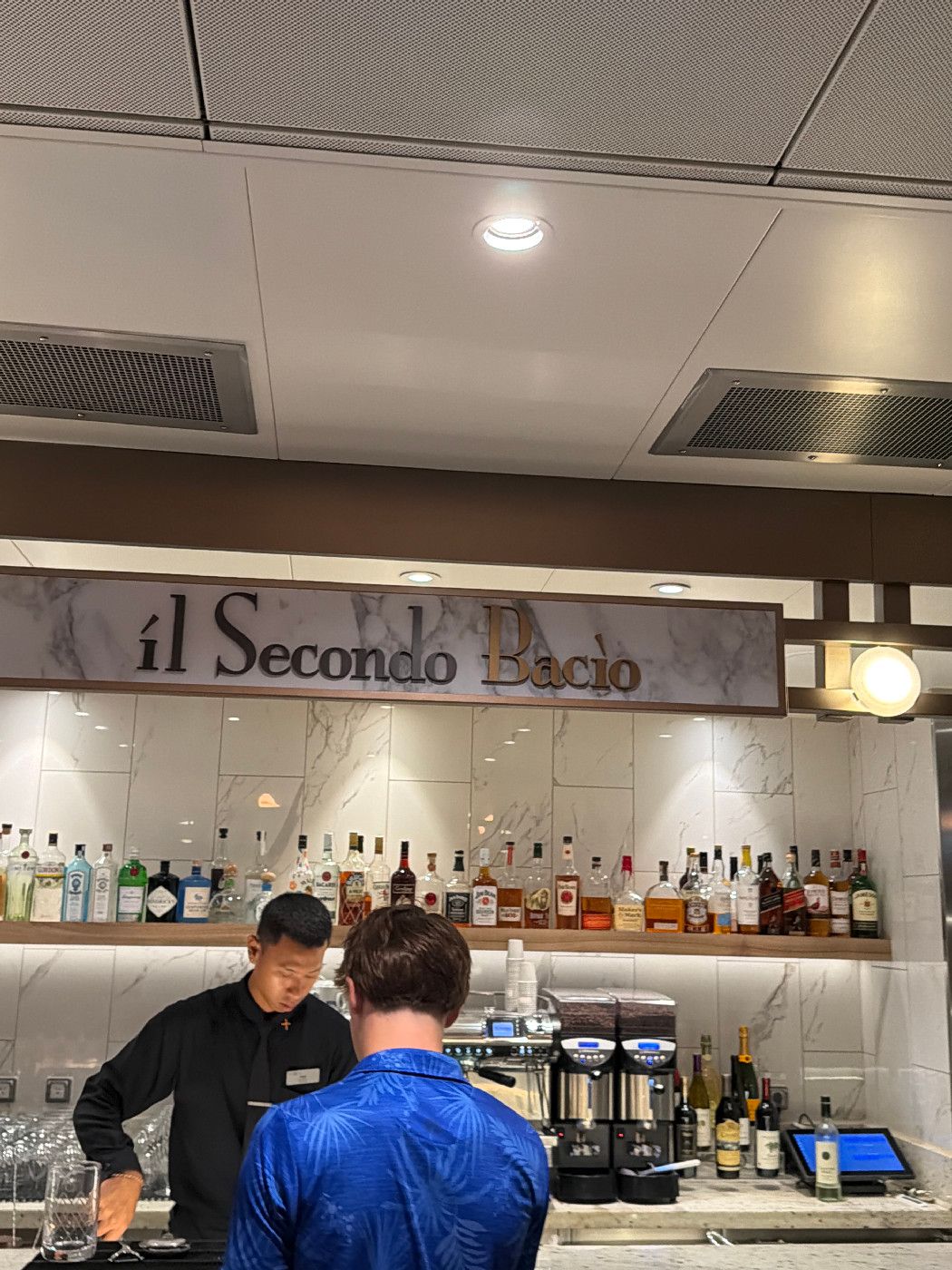 Il Secondo Bacio - Celebrity Beyond