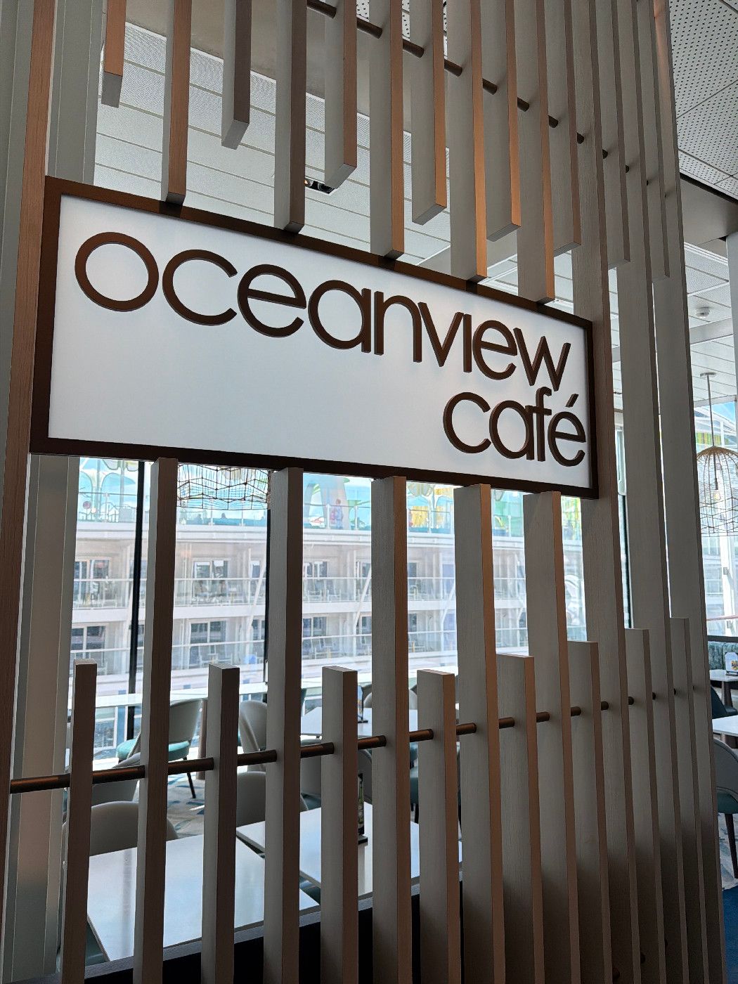 Oceanview Cafe - Celebrity Beyond