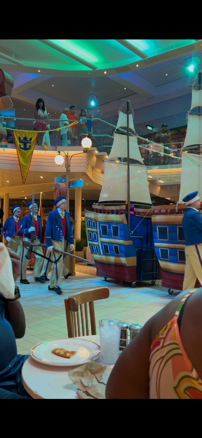 Royal Promenade - Icon of the Seas