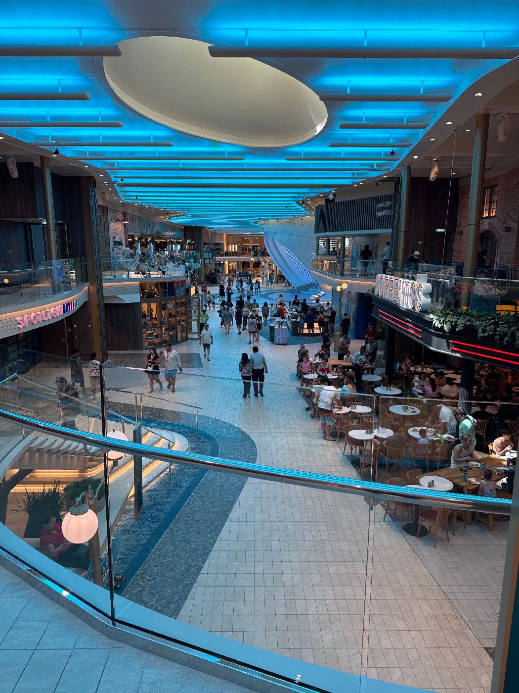 Royal Promenade - Star of the Seas