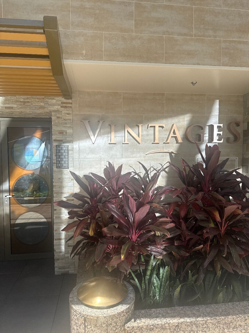 Vintages - Symphony of the Seas