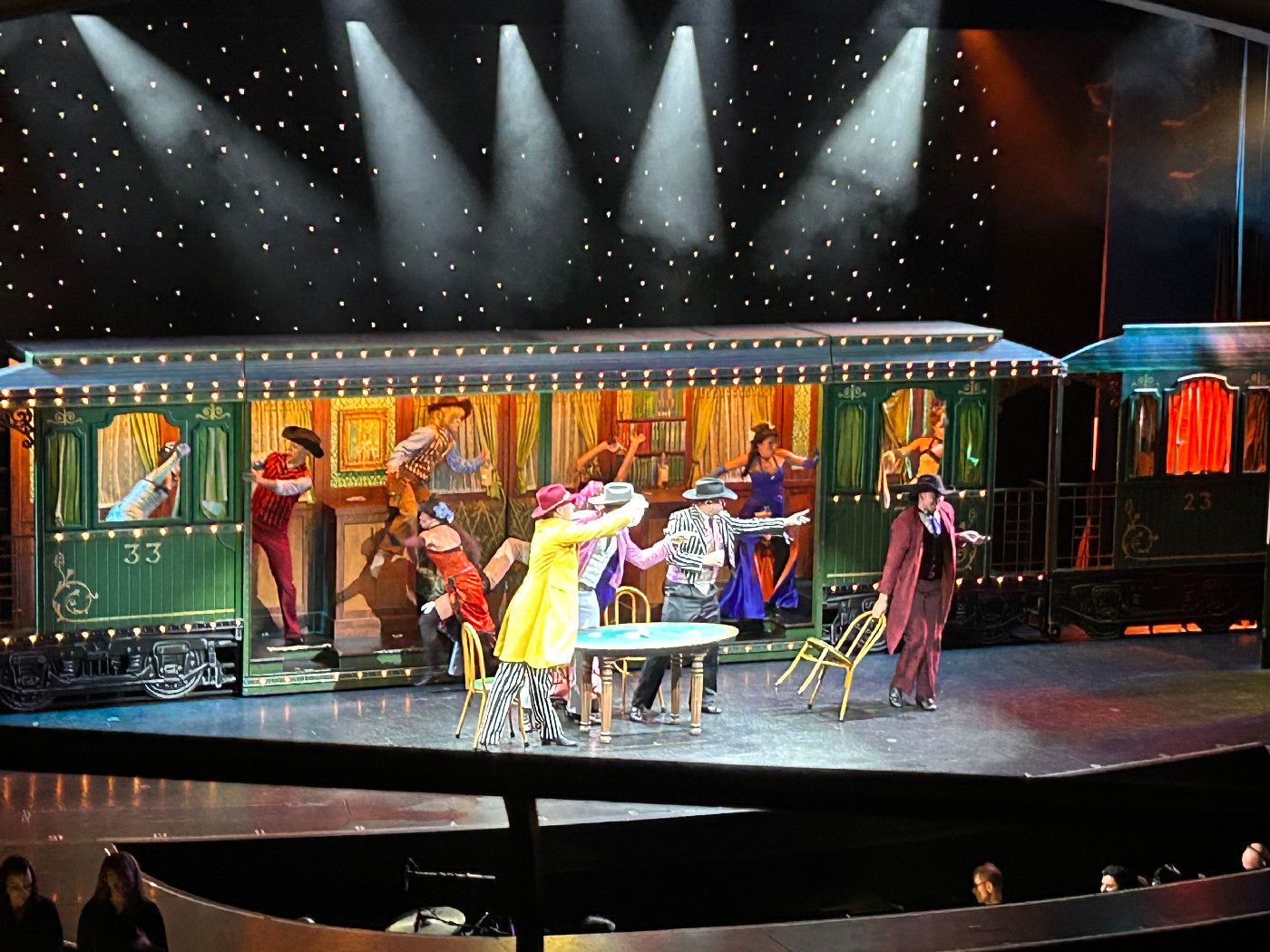 Royal Theater - Mariner of the Seas
