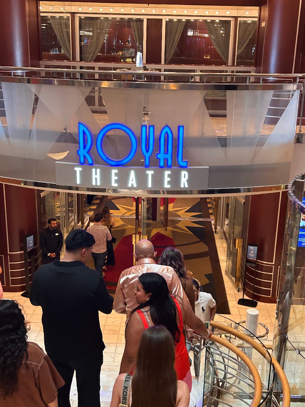 Royal Theater - Mariner of the Seas
