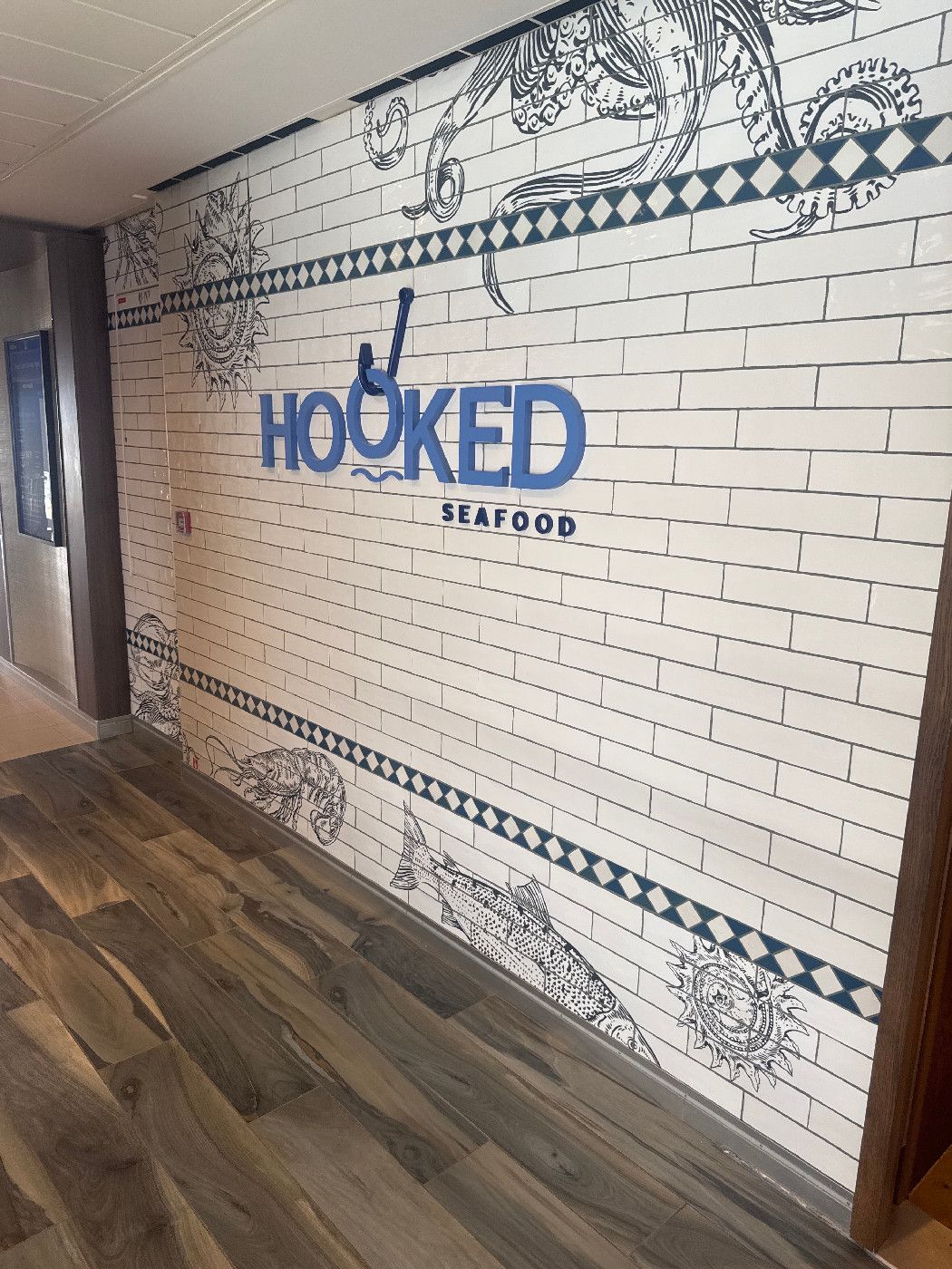 Hooked Seafood - Symphony of the Seas