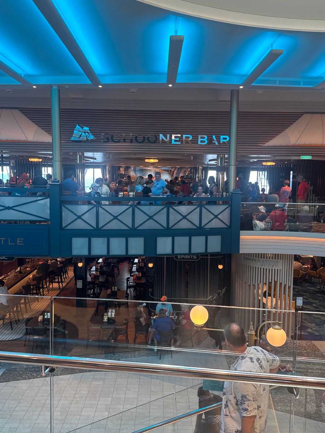 Schooner Bar - Star of the Seas